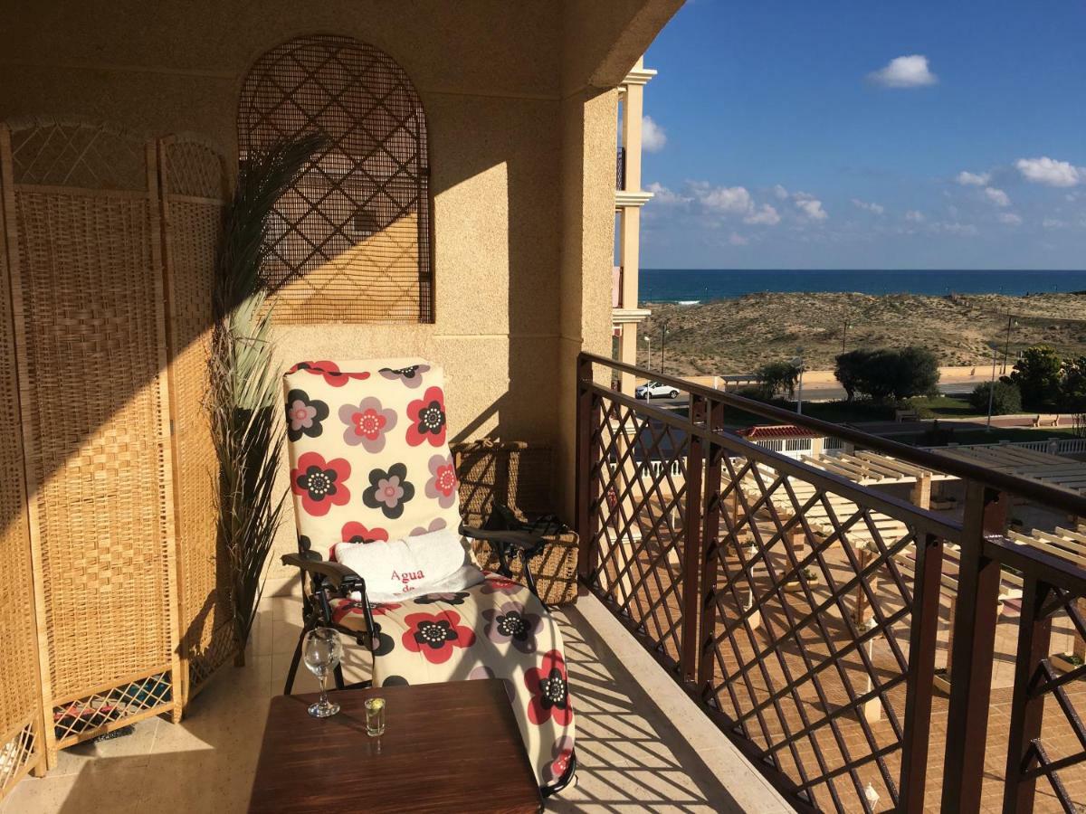 Sea View Apartament La Mata  Bagian luar foto